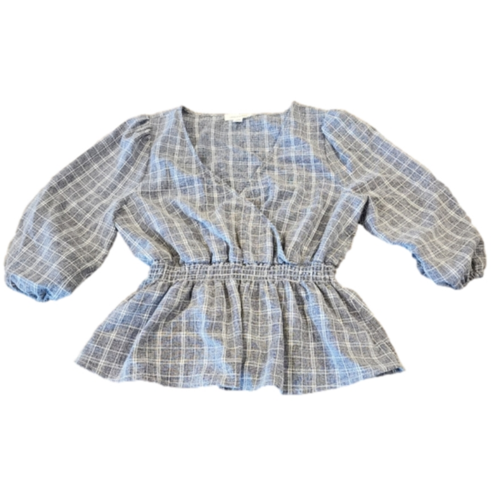 Treasure & Bond Smocked Waist faux wrap plaid blouse top in Grey Graphite medium